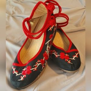 Floral Wedges